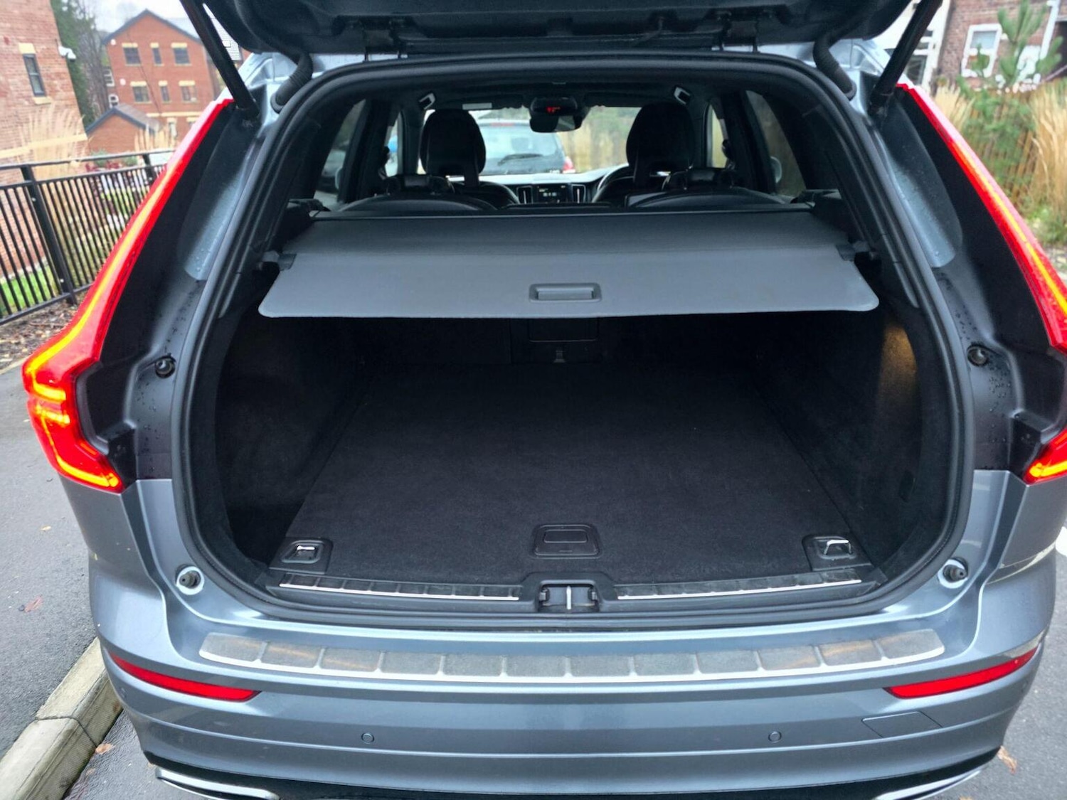 Used Volvo XC60 2018 for sale - 76848656: Photo 41