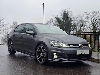 Used Volkswagen Golf 2019 for sale - 76660038: Photo