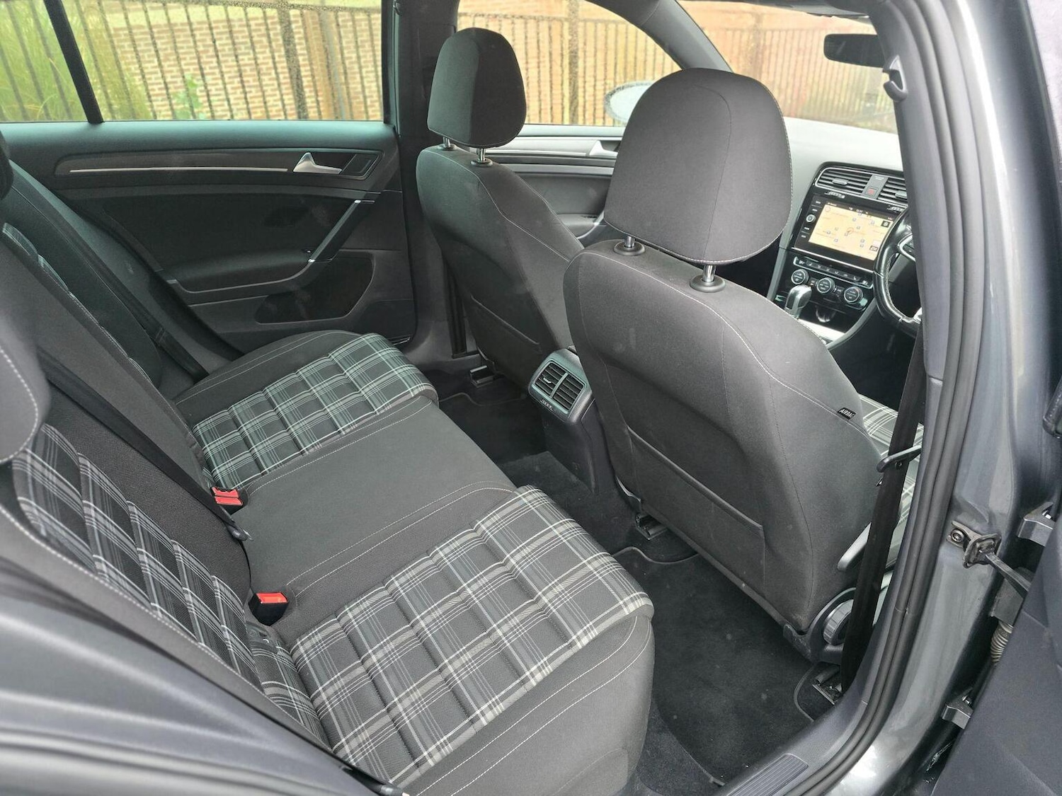 Used Volkswagen Golf 2019 for sale - 76660038: Photo 26