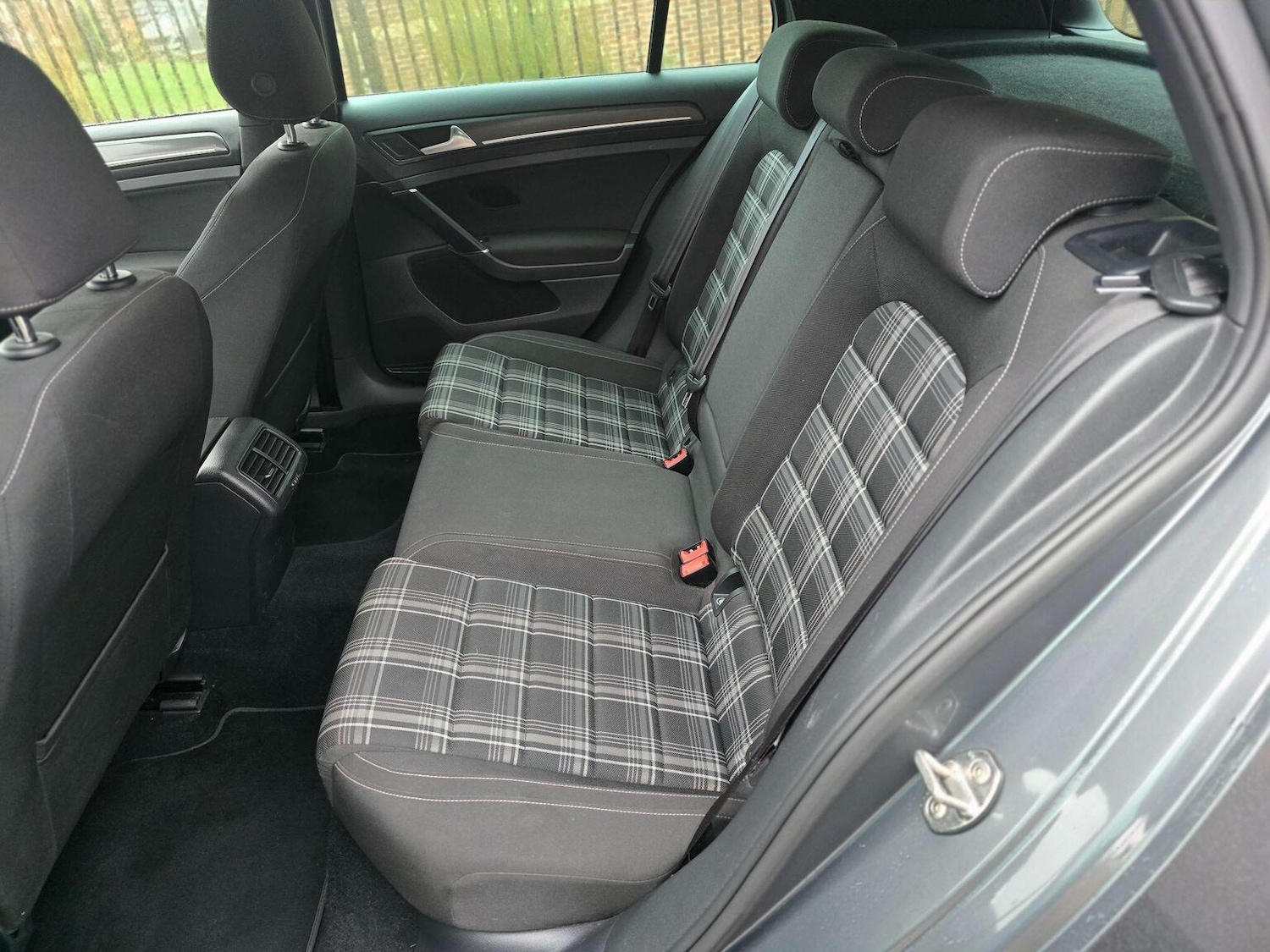 Used Volkswagen Golf 2019 for sale - 76660038: Photo 28