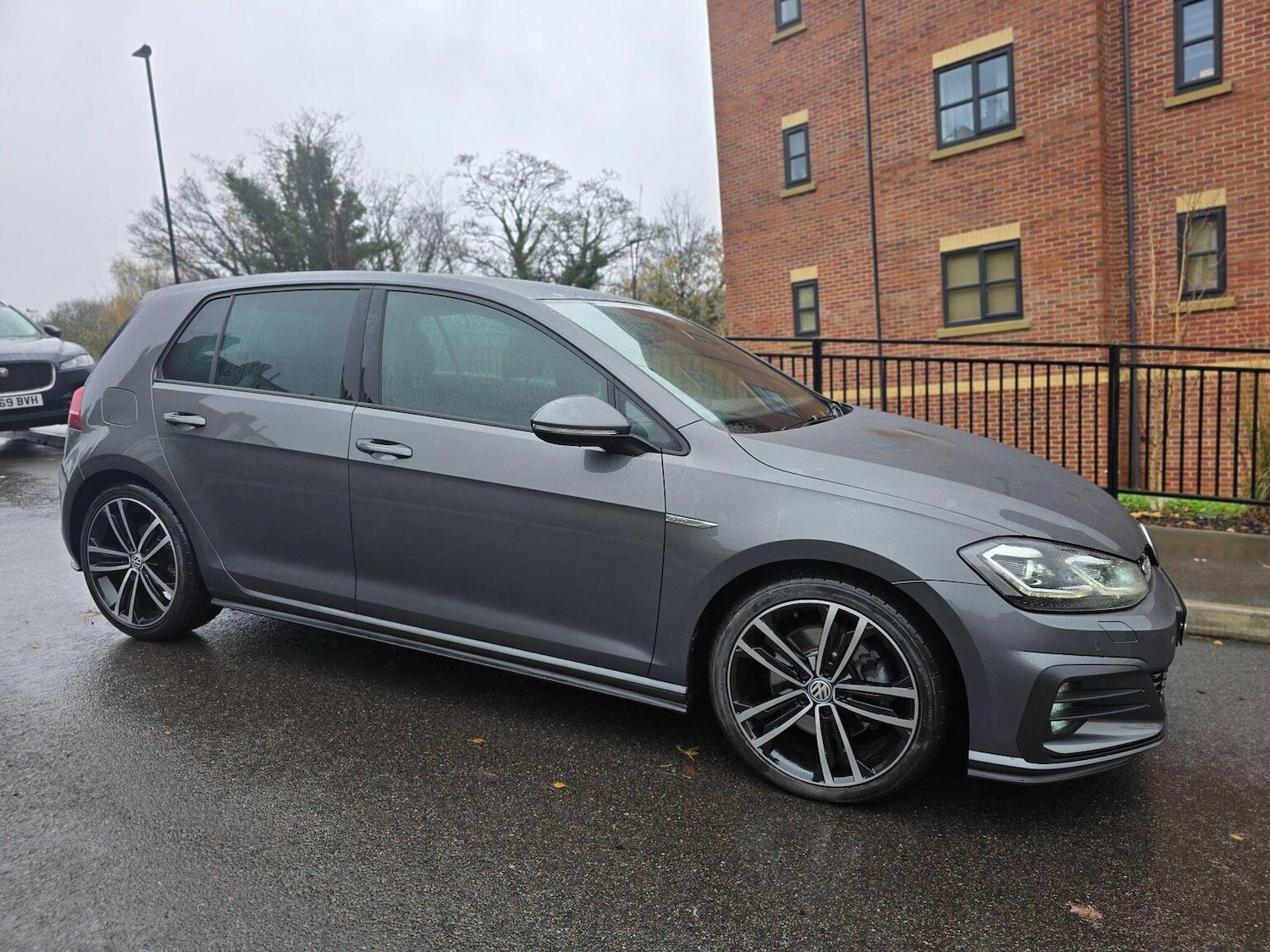 Used Volkswagen Golf 2019 for sale - 76660038: Photo 8