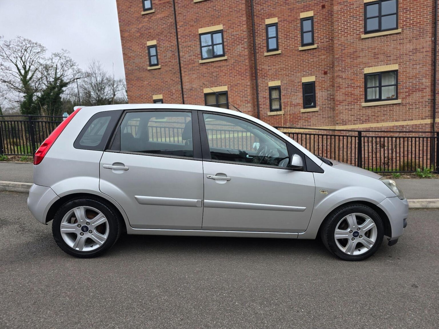 Used Ford Fiesta 2007 for sale - 77792843: Photo 15