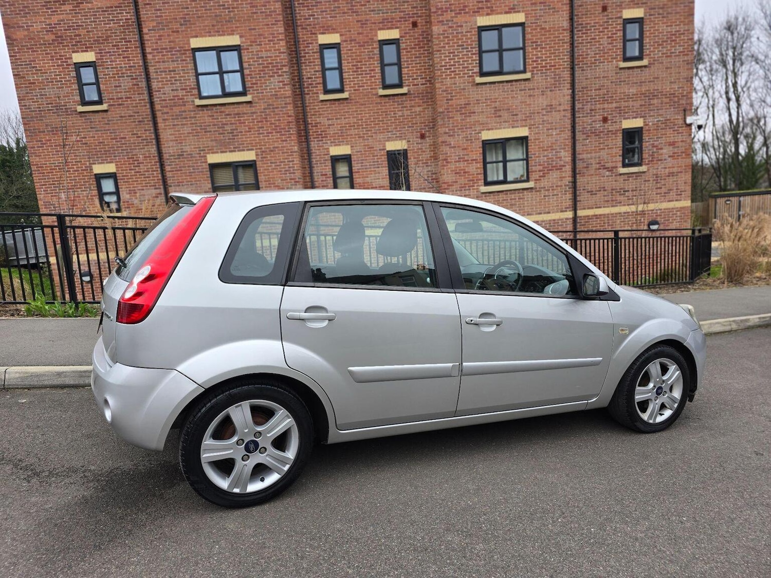 Used Ford Fiesta 2007 for sale - 77792843: Photo 16