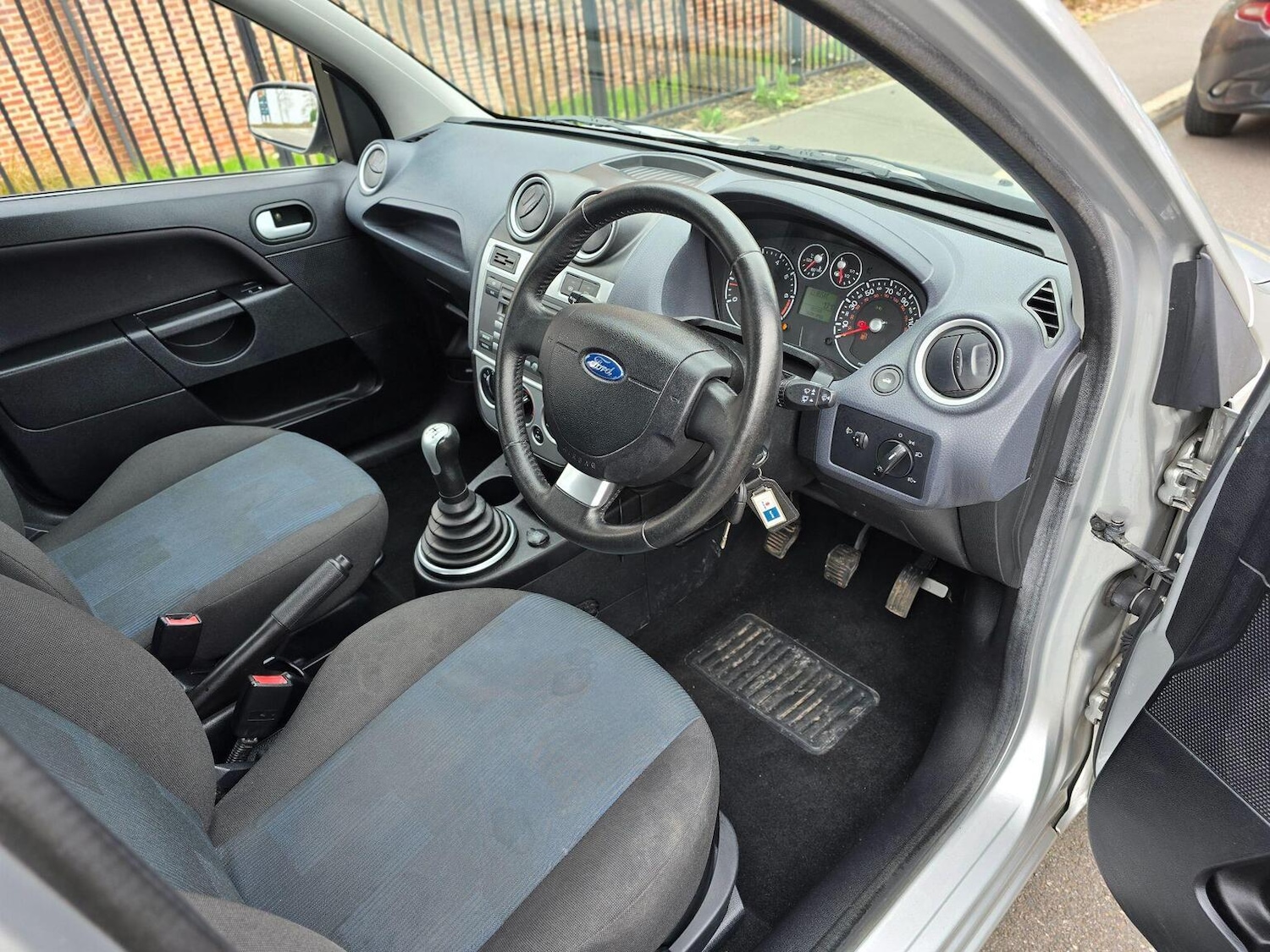 Used Ford Fiesta 2007 for sale - 77792843: Photo 19