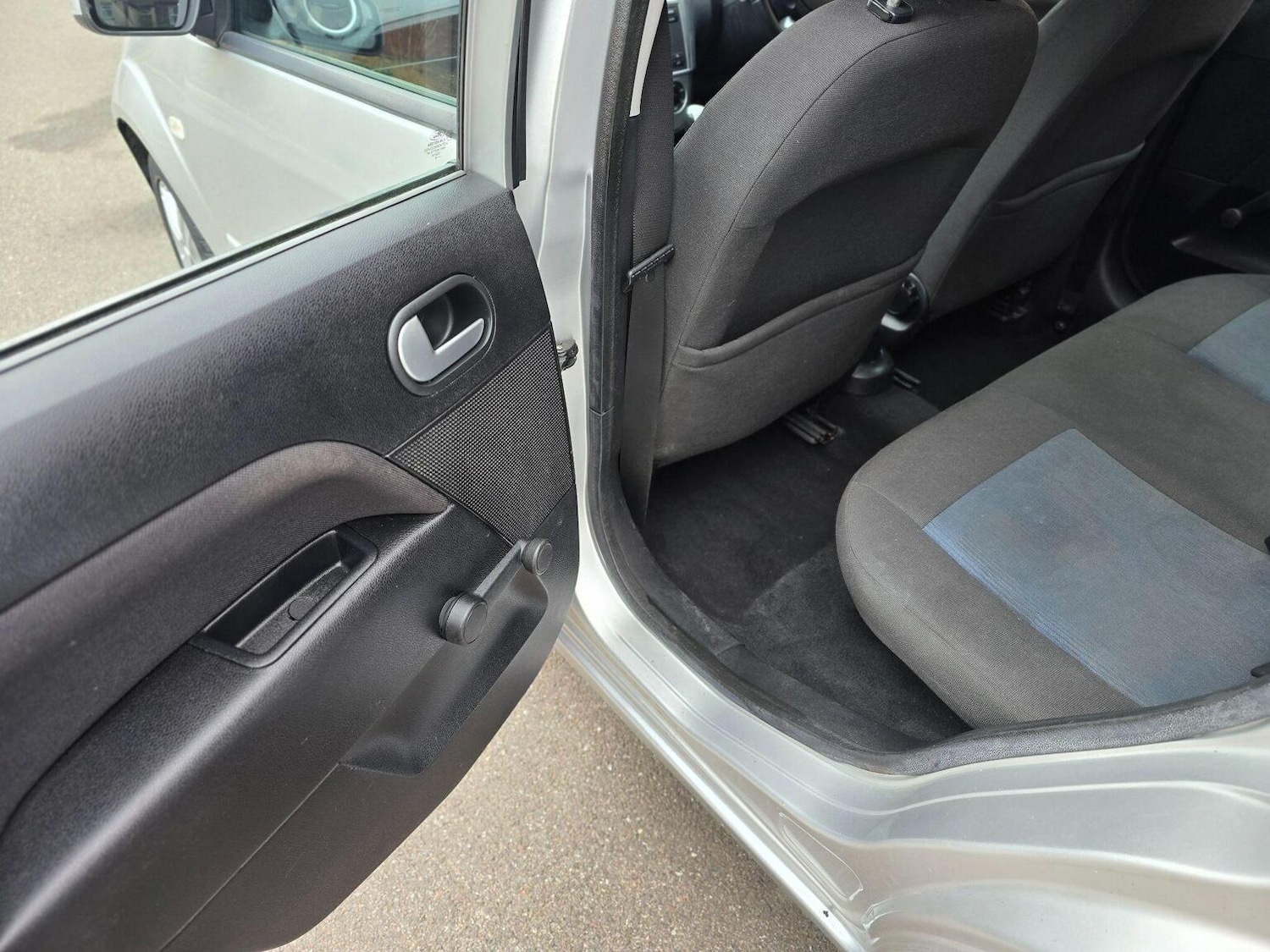 Used Ford Fiesta 2007 for sale - 77792843: Photo 29