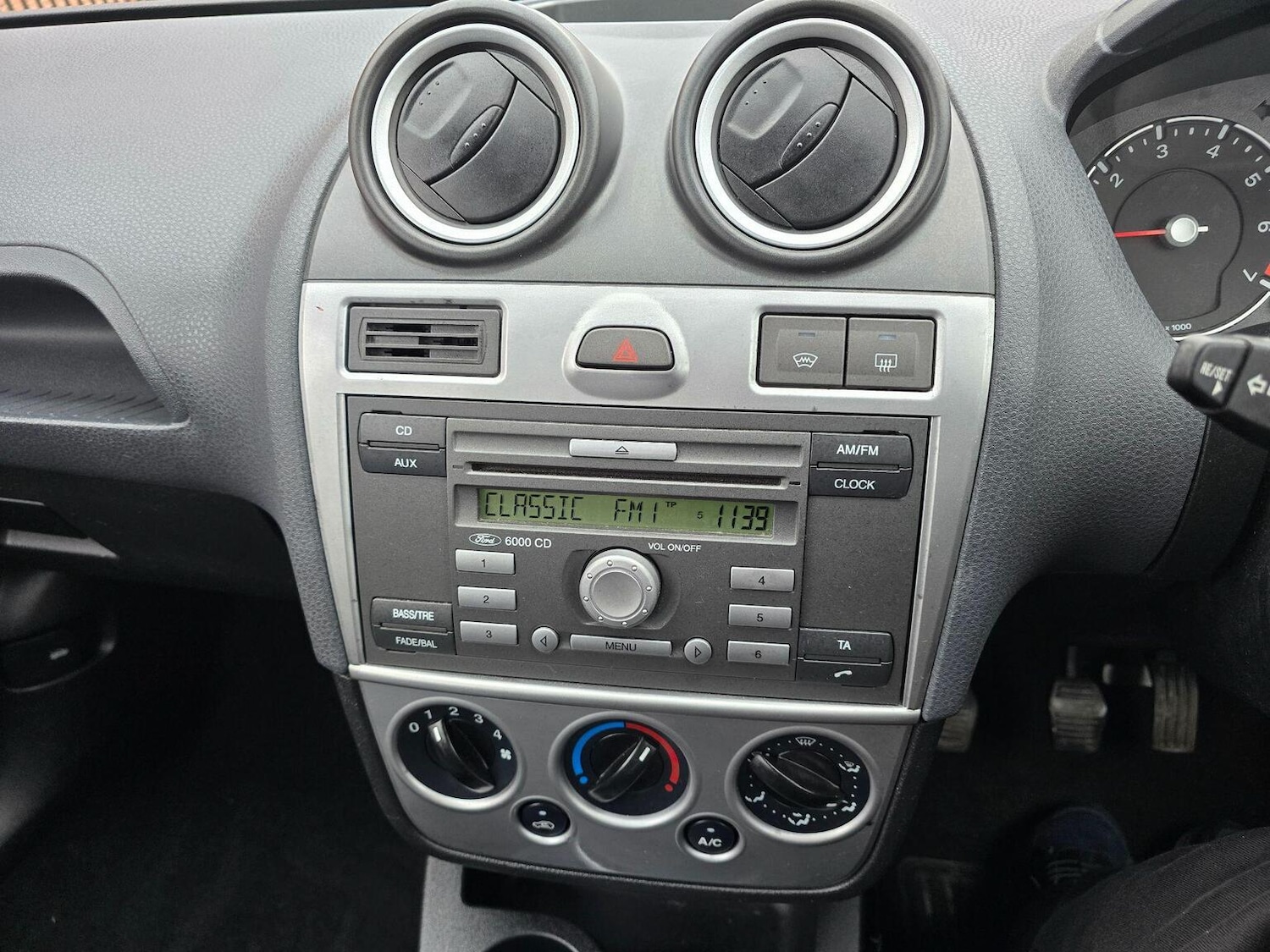 Used Ford Fiesta 2007 for sale - 77792843: Photo 35