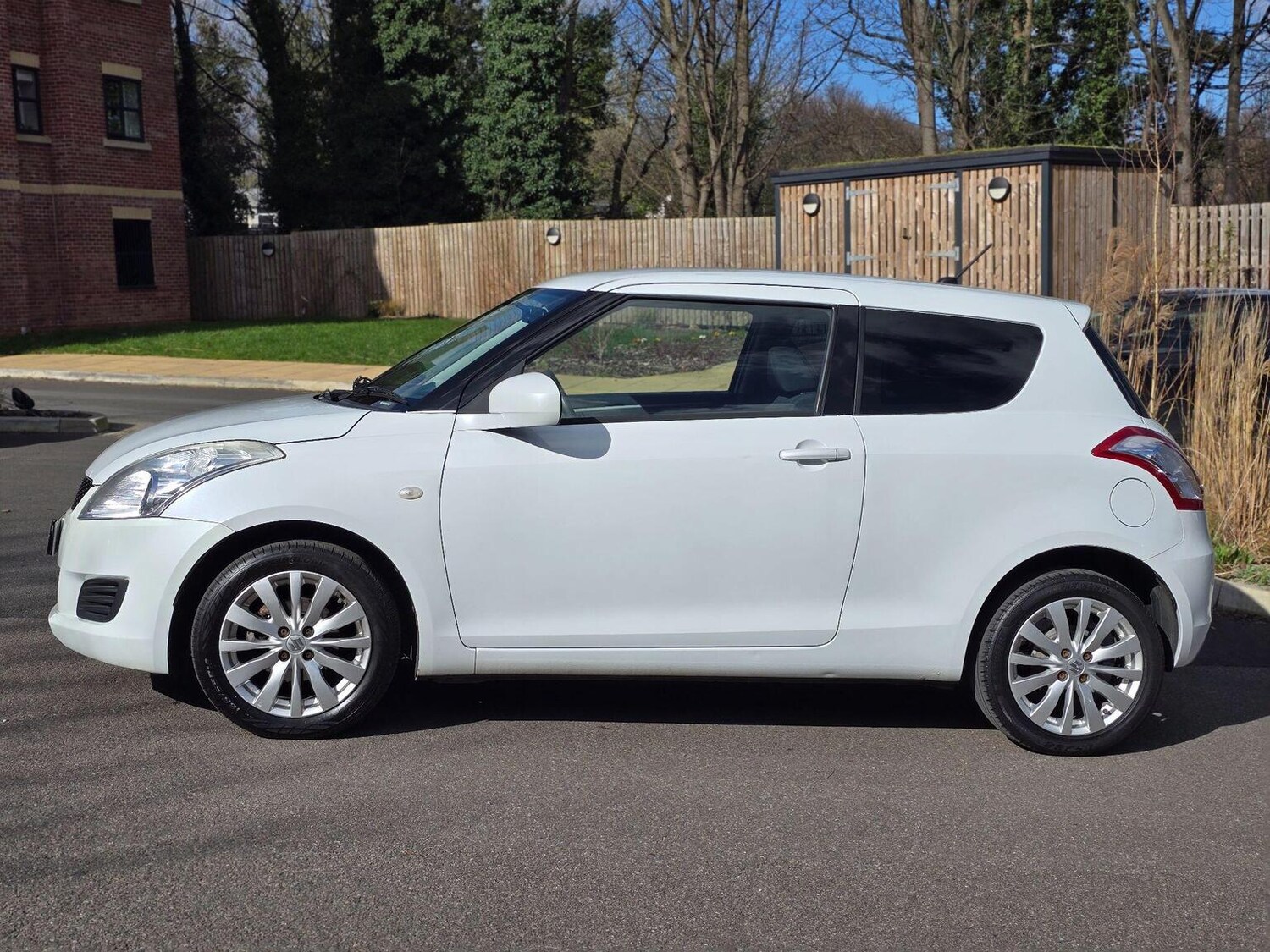 Used Suzuki Swift 2013 for sale - 77977093: Photo 15