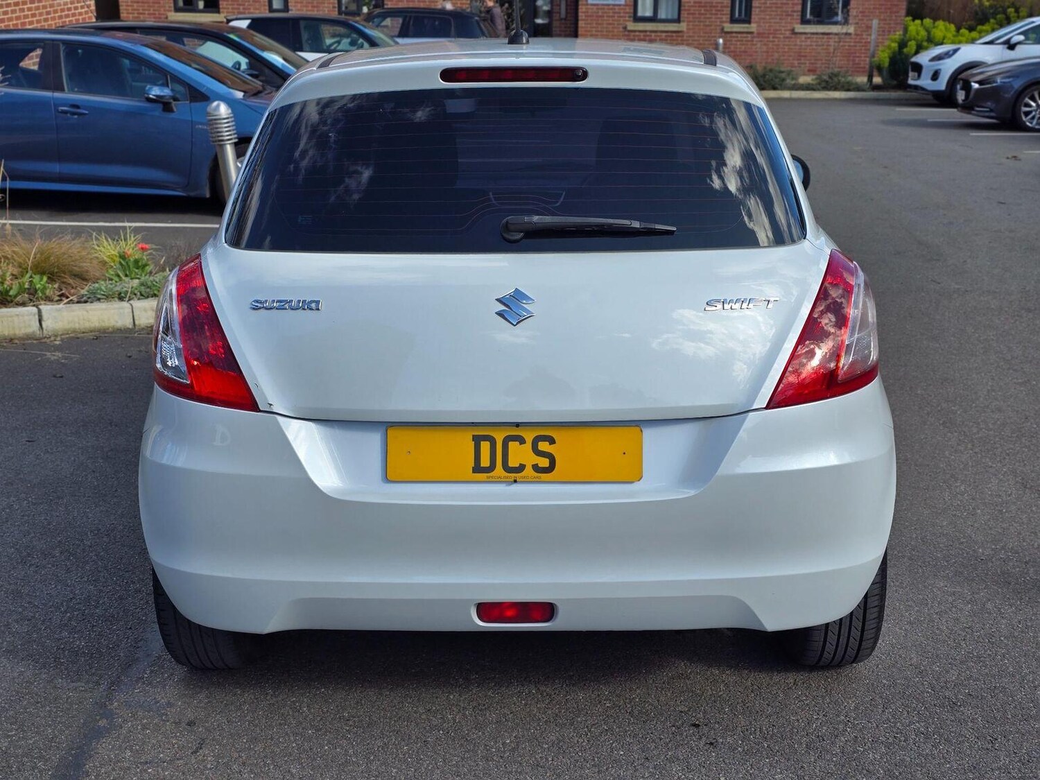 Used Suzuki Swift 2013 for sale - 77977093: Photo 8