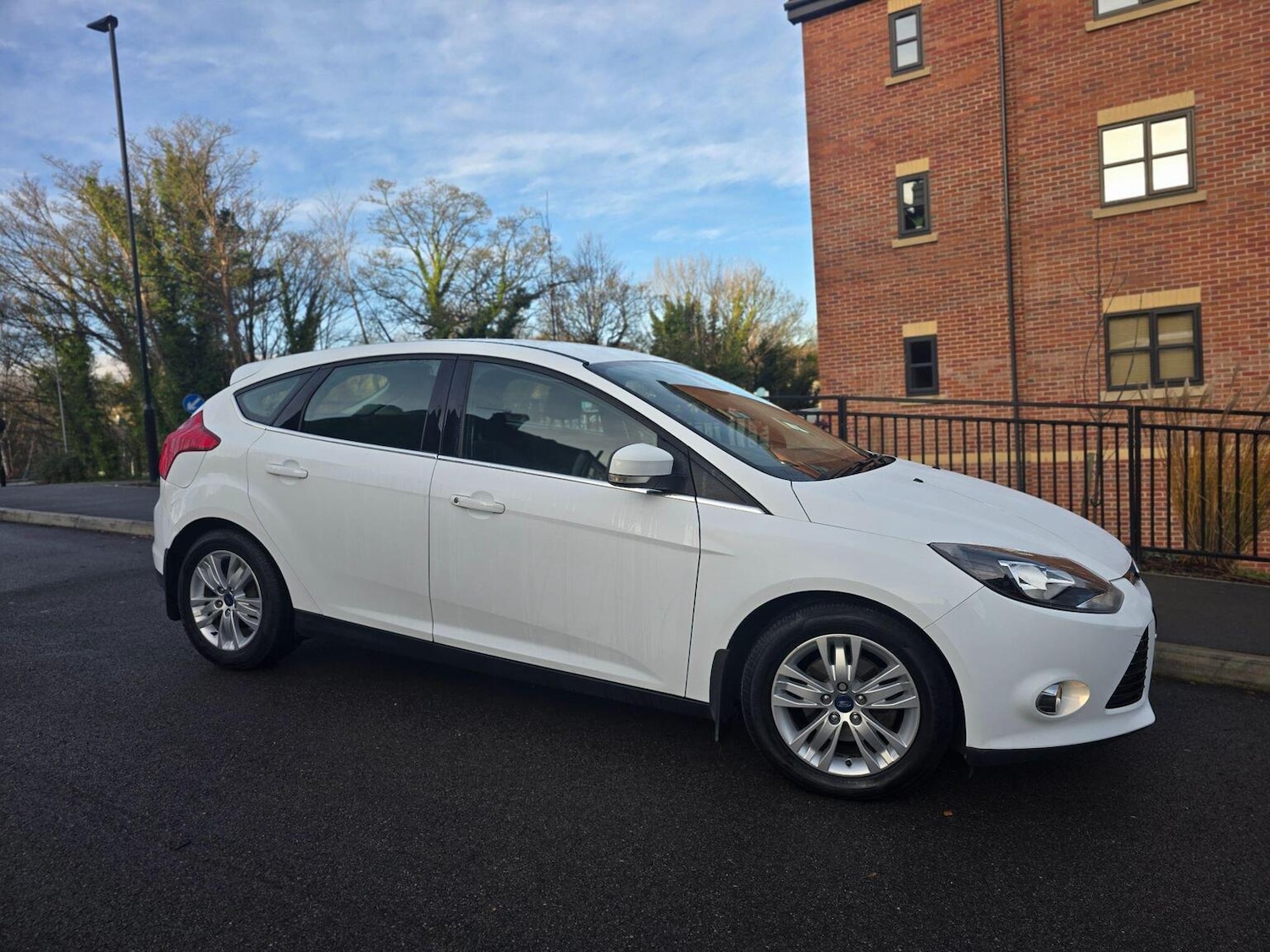 Used Ford Focus 2014 for sale - 76935328: Photo 13