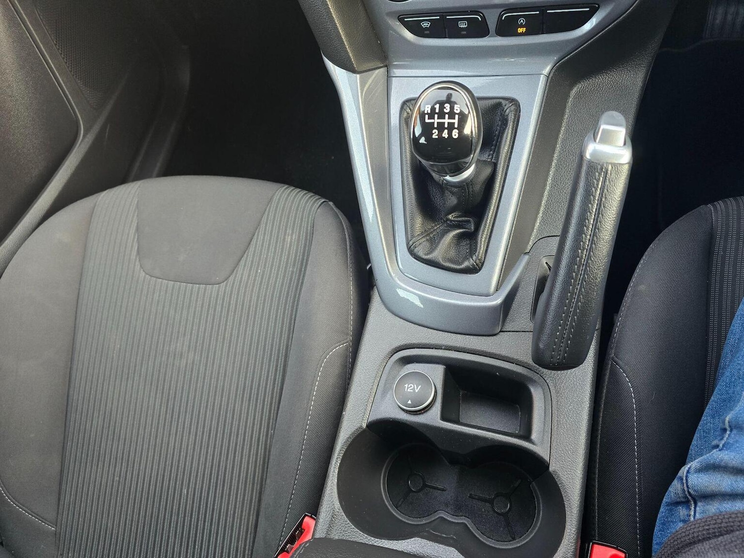 Used Ford Focus 2014 for sale - 76935328: Photo 19