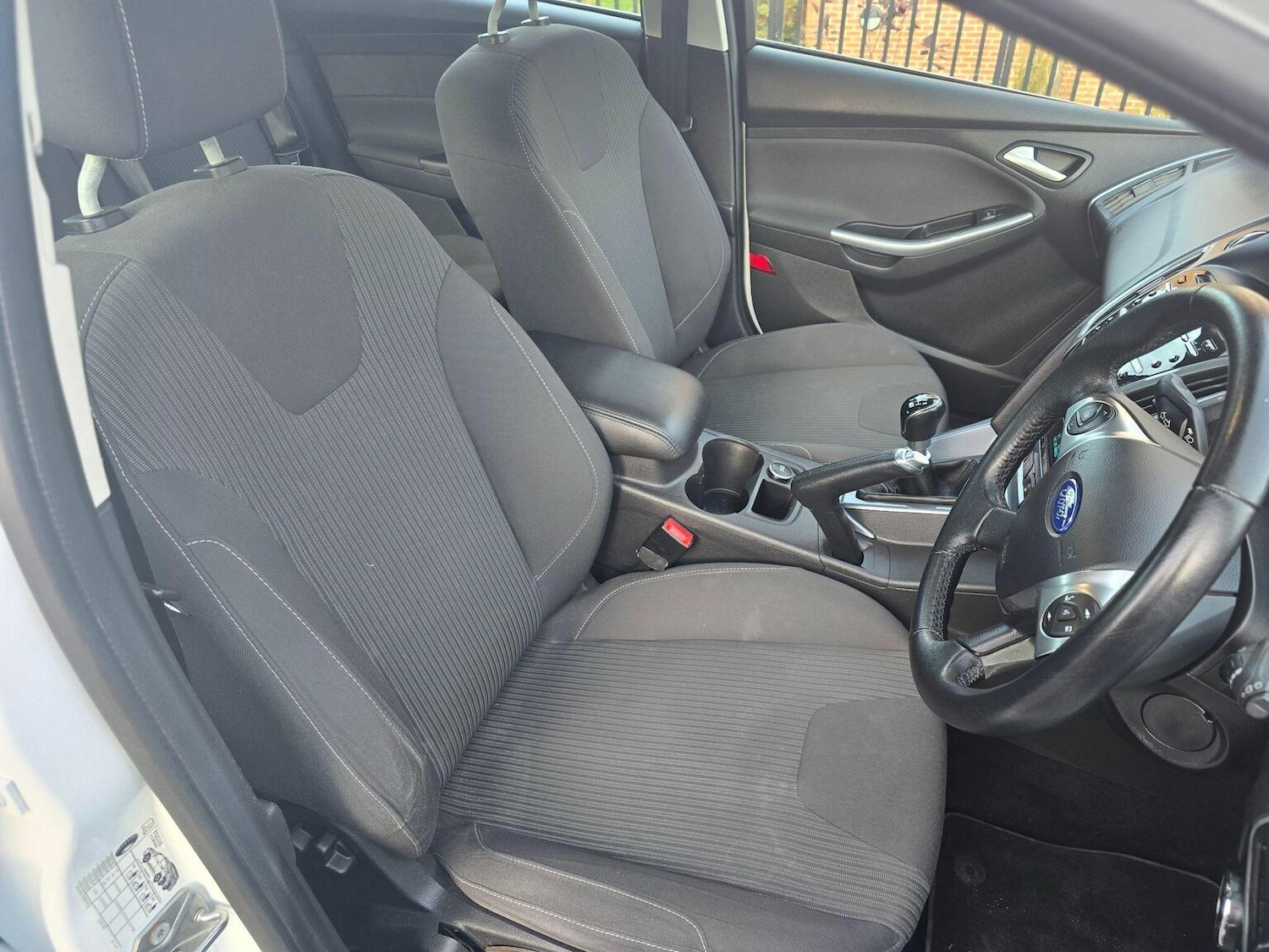 Used Ford Focus 2014 for sale - 76935328: Photo 23