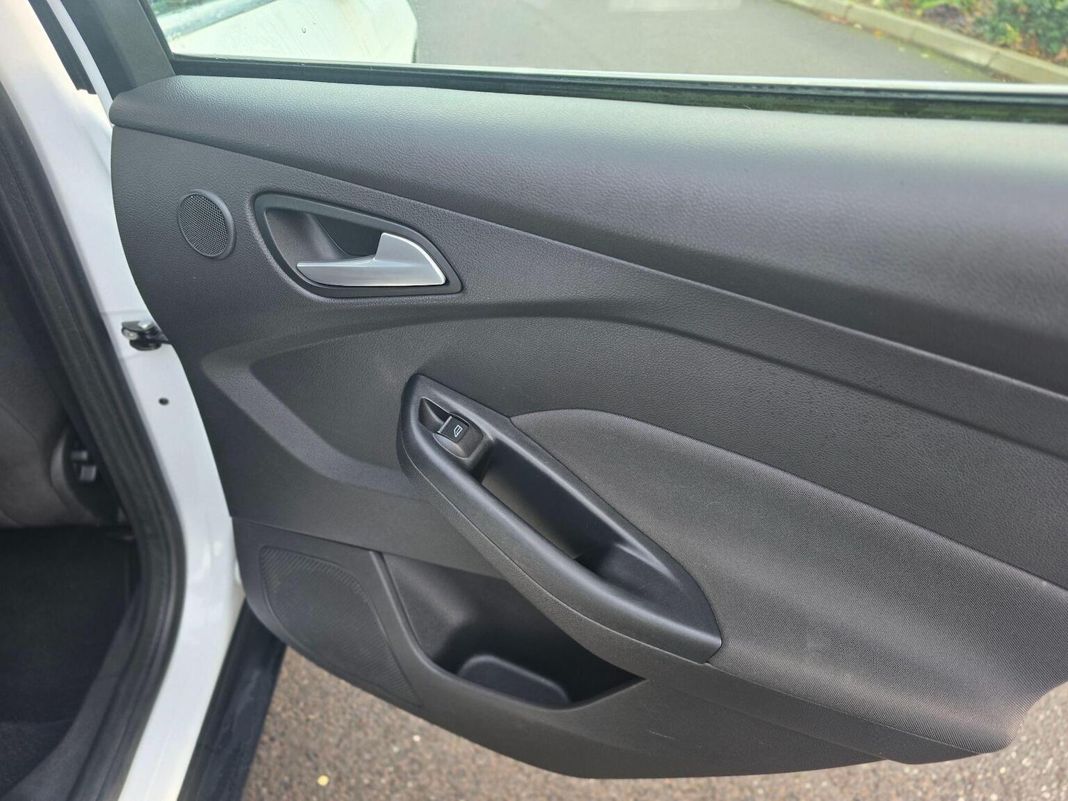 Used Ford Focus 2014 for sale - 76935328: Photo 28