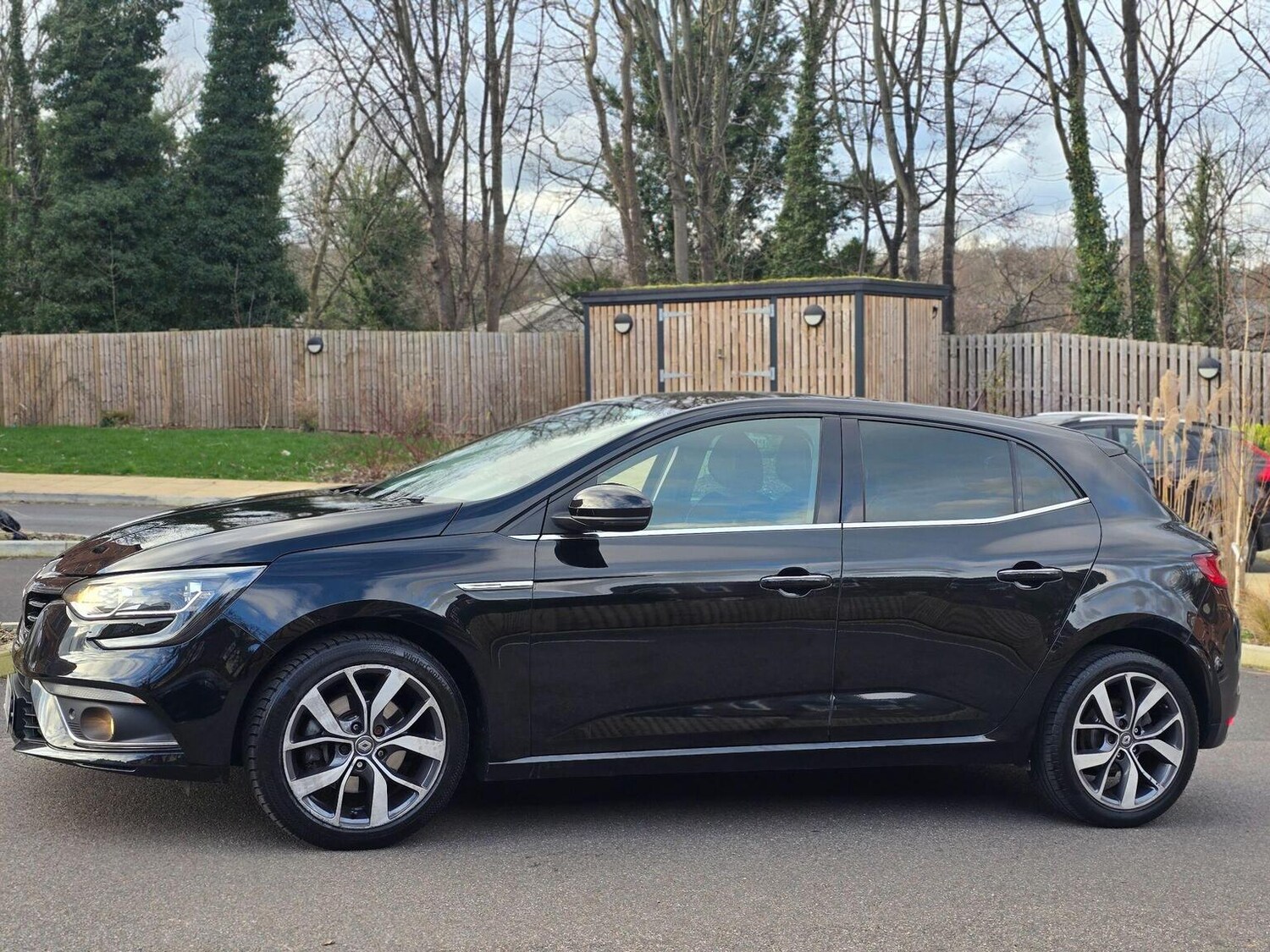 Used Renault Megane 2017 for sale - 77844991: Photo 11