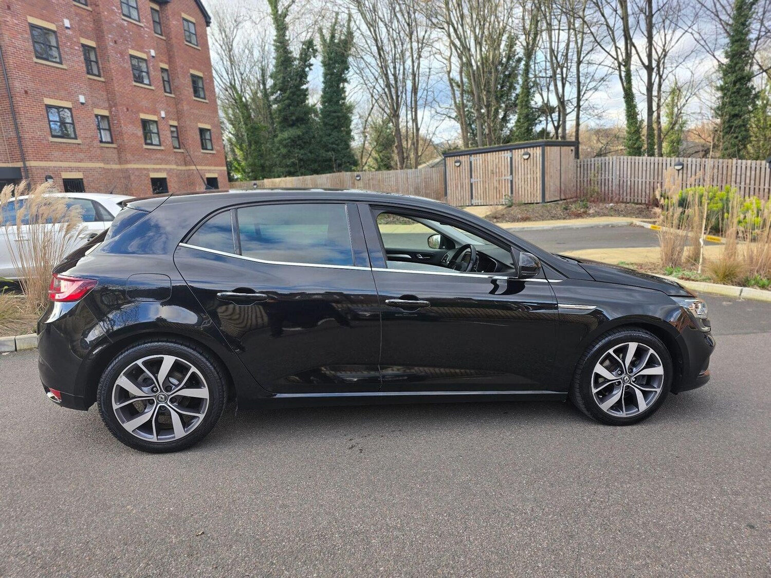 Used Renault Megane 2017 for sale - 77844991: Photo 17