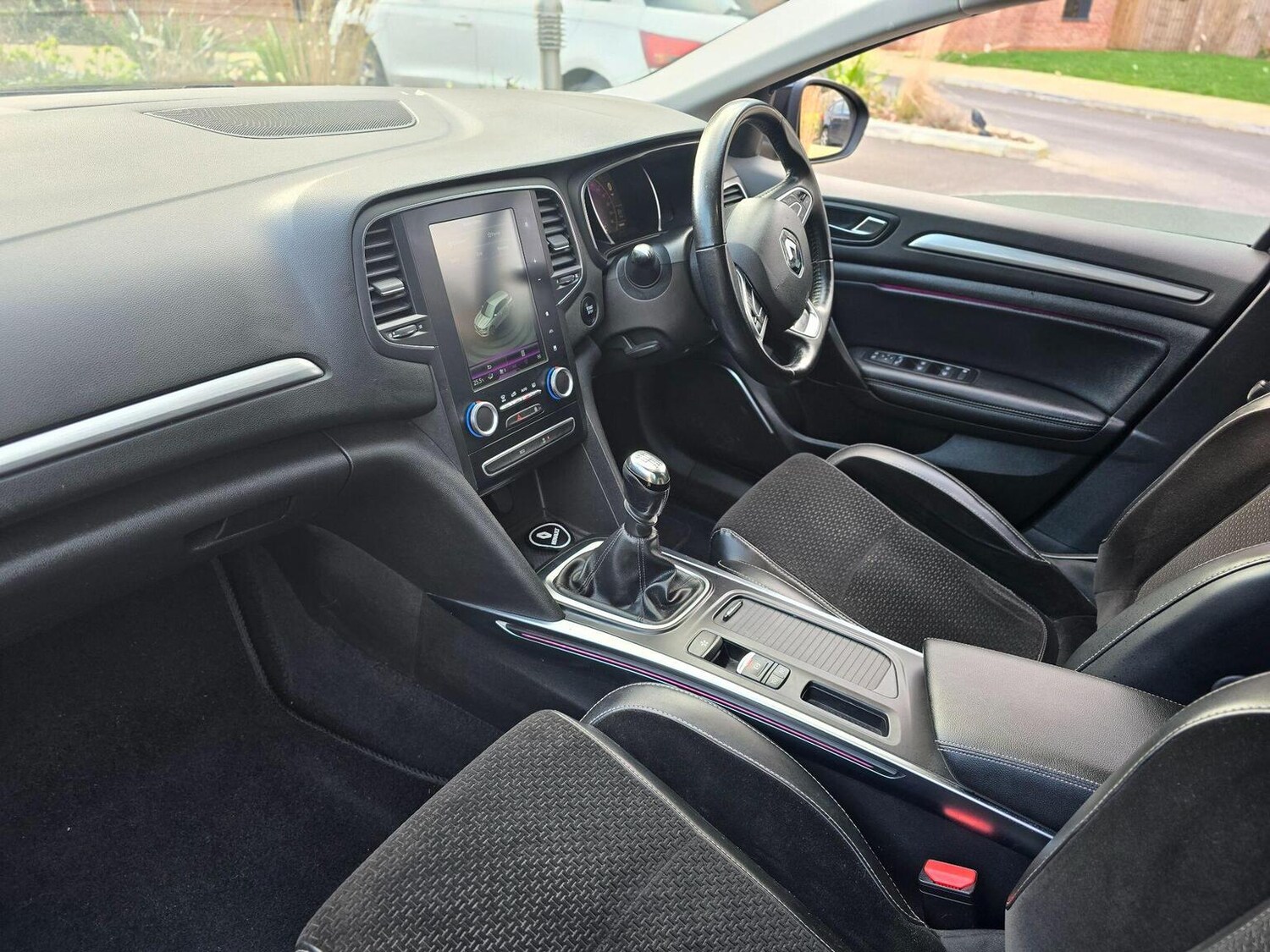 Used Renault Megane 2017 for sale - 77844991: Photo 24