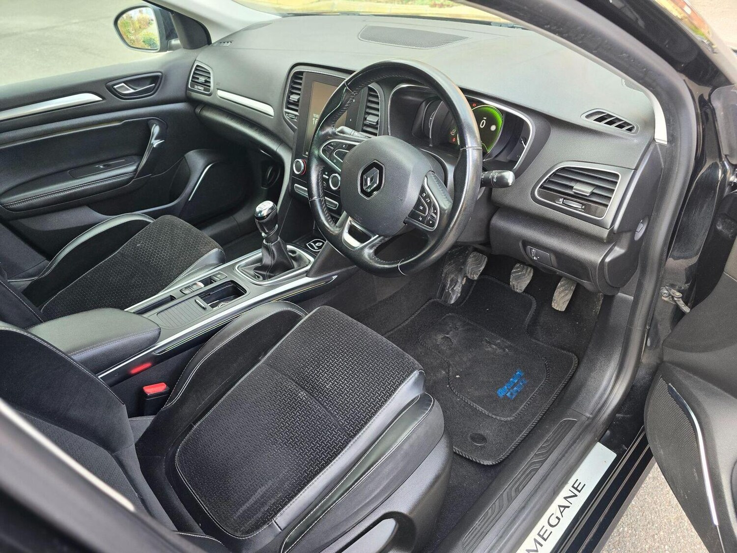 Used Renault Megane 2017 for sale - 77844991: Photo 25