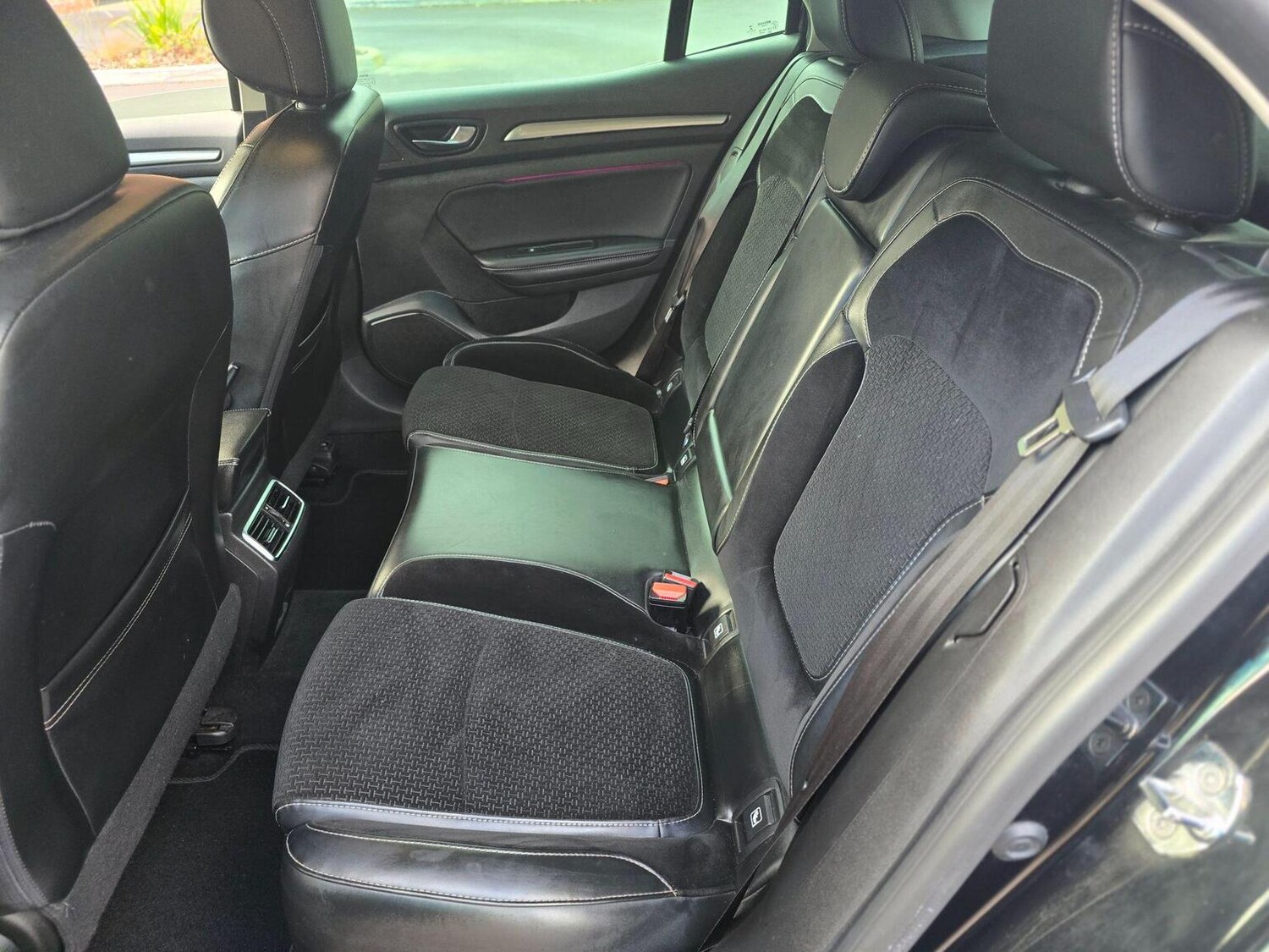 Used Renault Megane 2017 for sale - 77844991: Photo 29