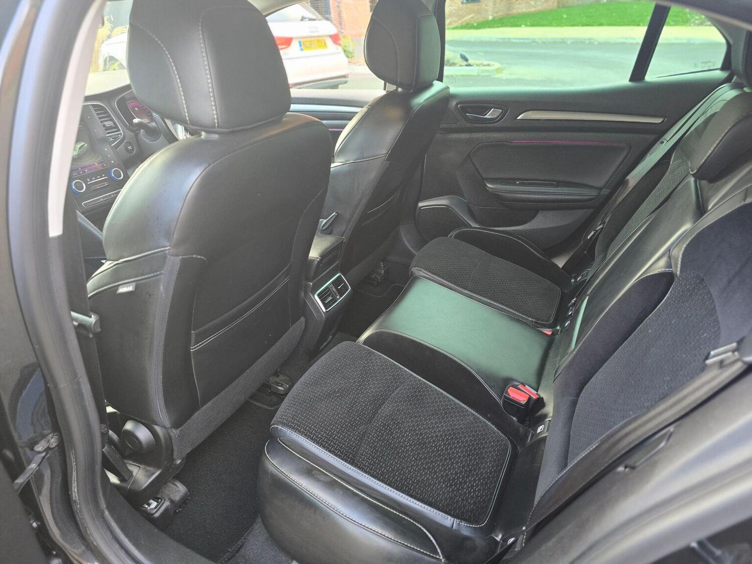 Used Renault Megane 2017 for sale - 77844991: Photo 30