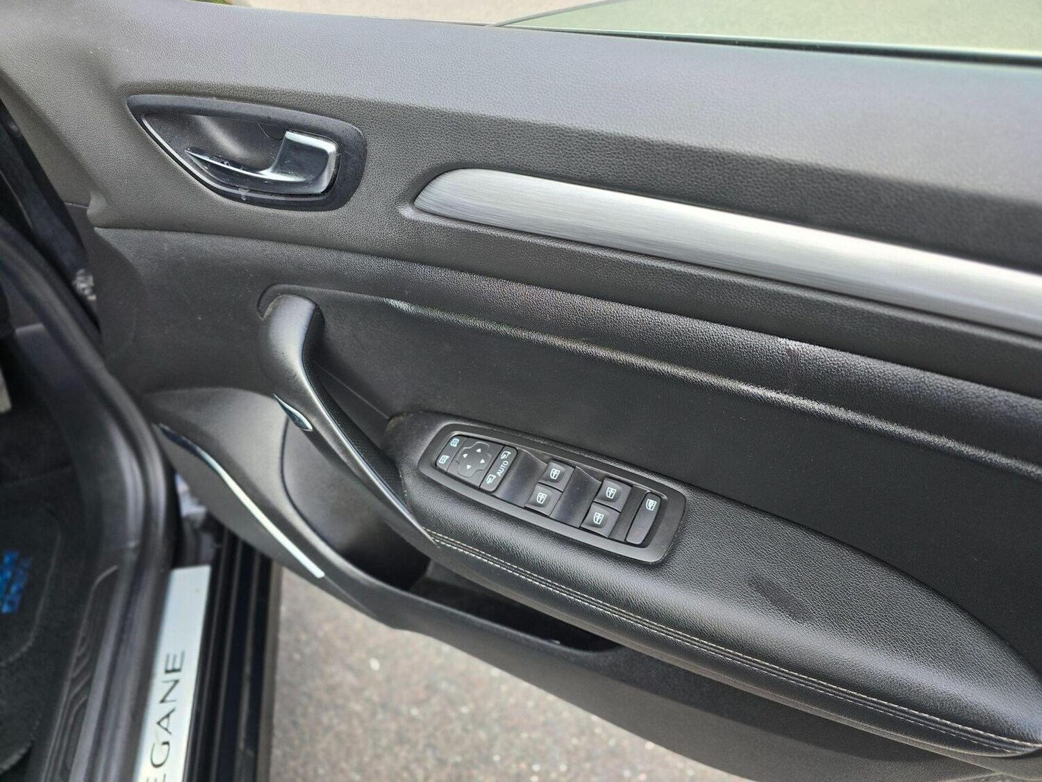 Used Renault Megane 2017 for sale - 77844991: Photo 33