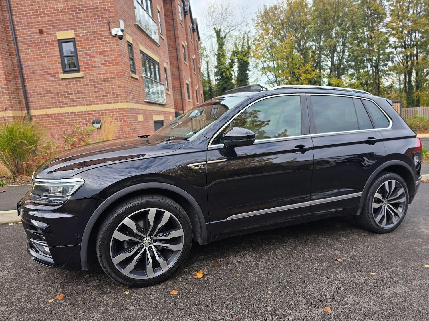 Used Volkswagen Tiguan 2020 for sale - 76660043: Photo 10