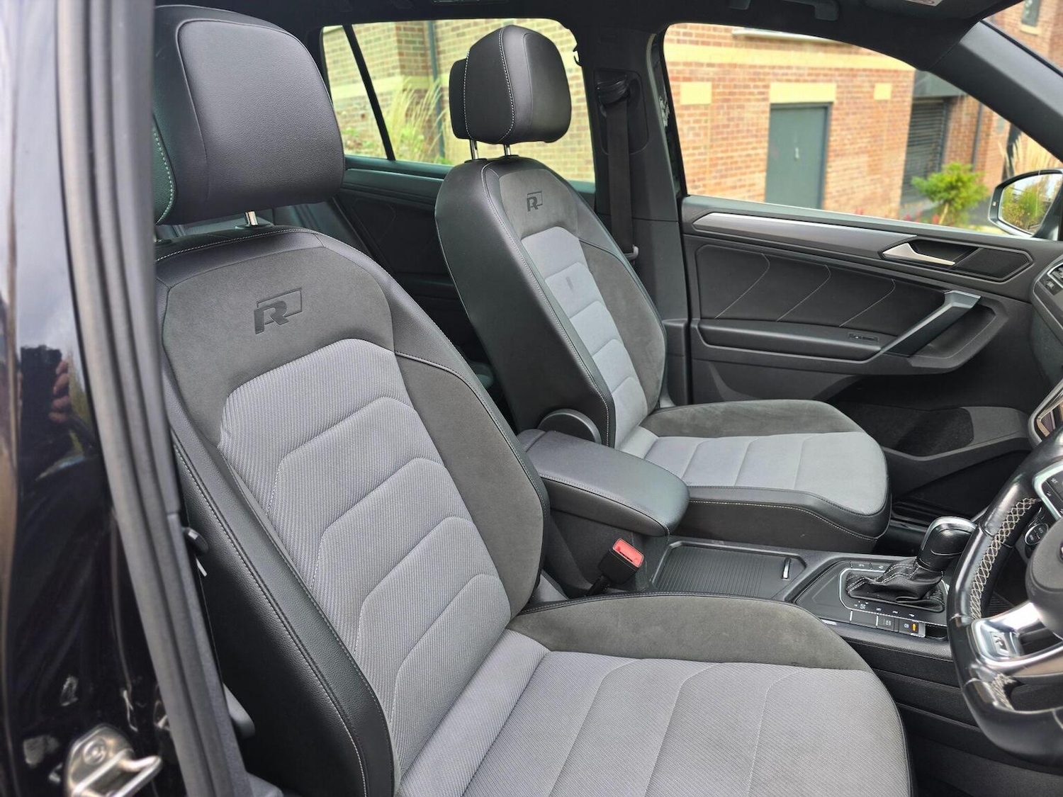 Used Volkswagen Tiguan 2020 for sale - 76660043: Photo 23