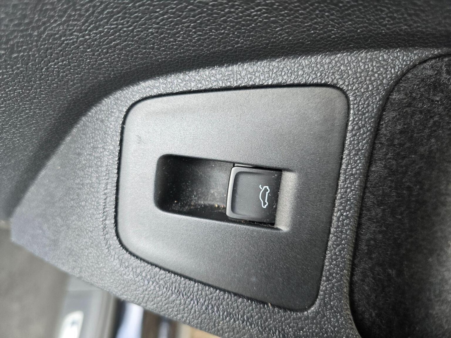 Used Volkswagen Tiguan 2020 for sale - 76660043: Photo 33