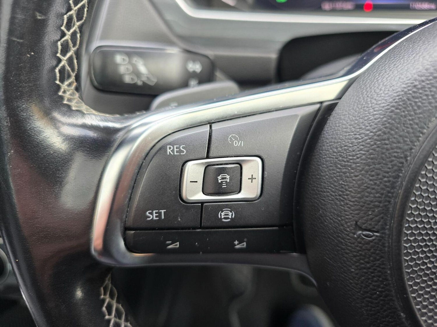 Used Volkswagen Tiguan 2020 for sale - 76660043: Photo 35