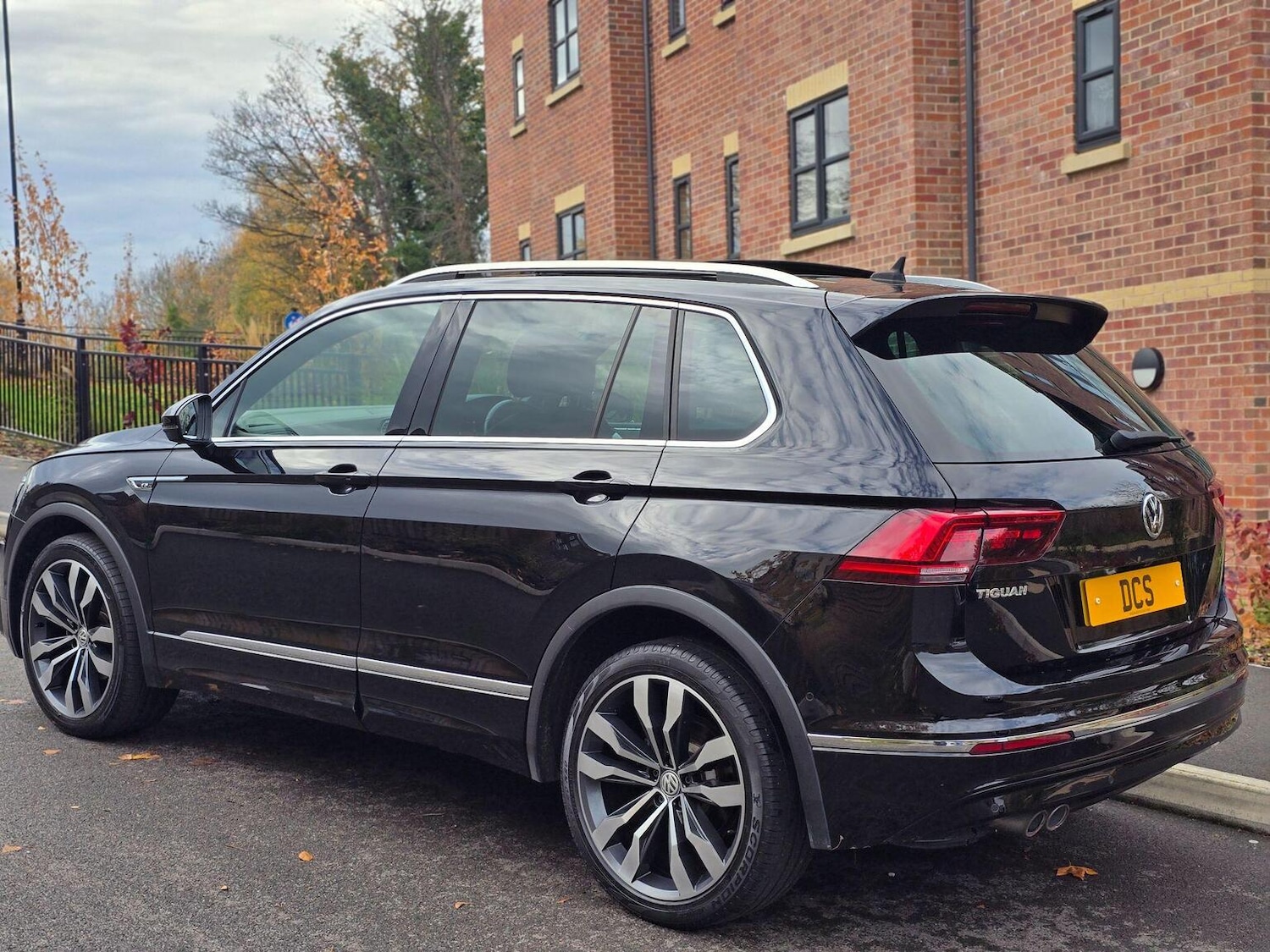 Used Volkswagen Tiguan 2020 for sale - 76660043: Photo 4