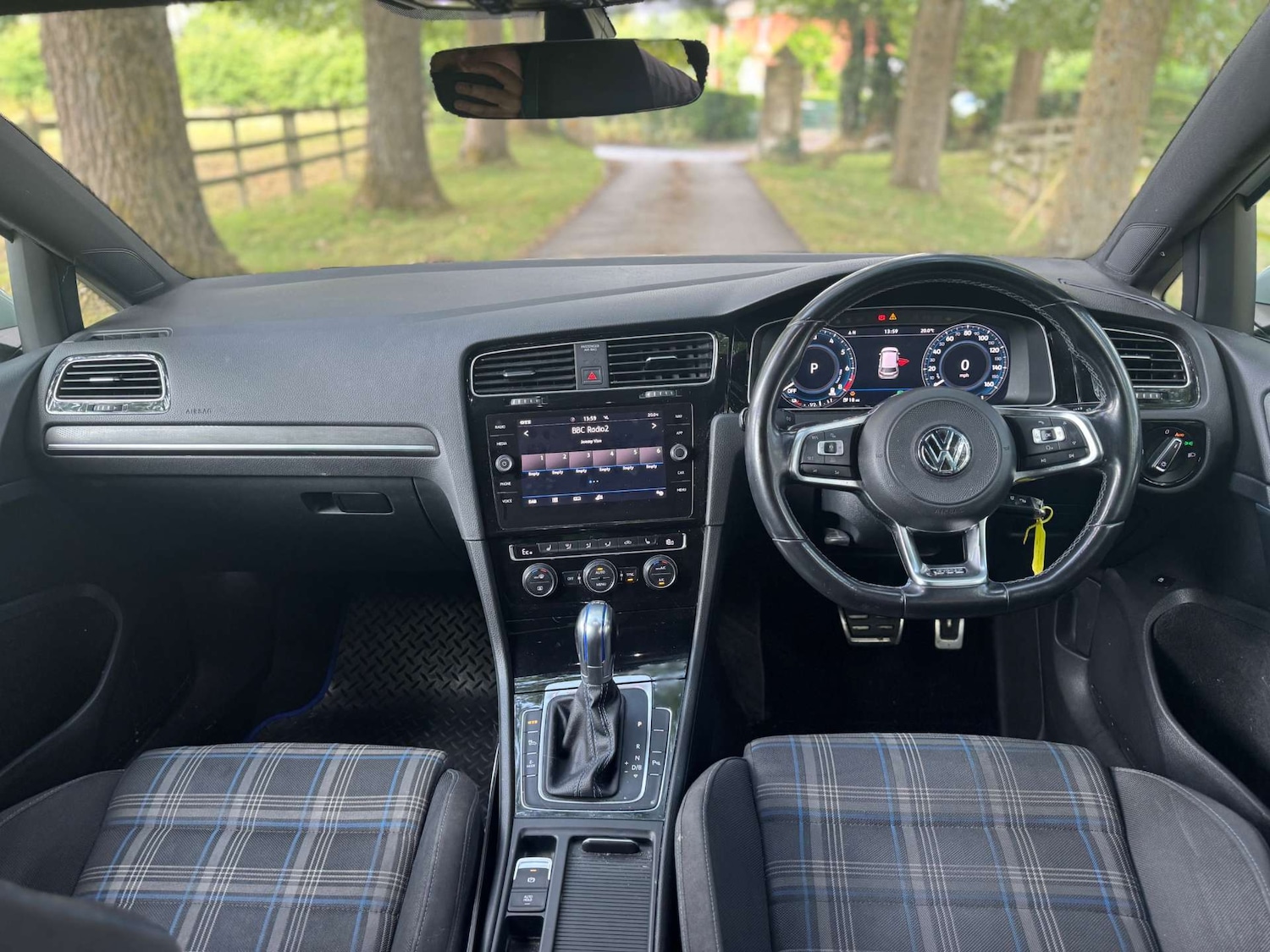 Used Volkswagen Golf 2018 for sale - 76437882: Photo 18