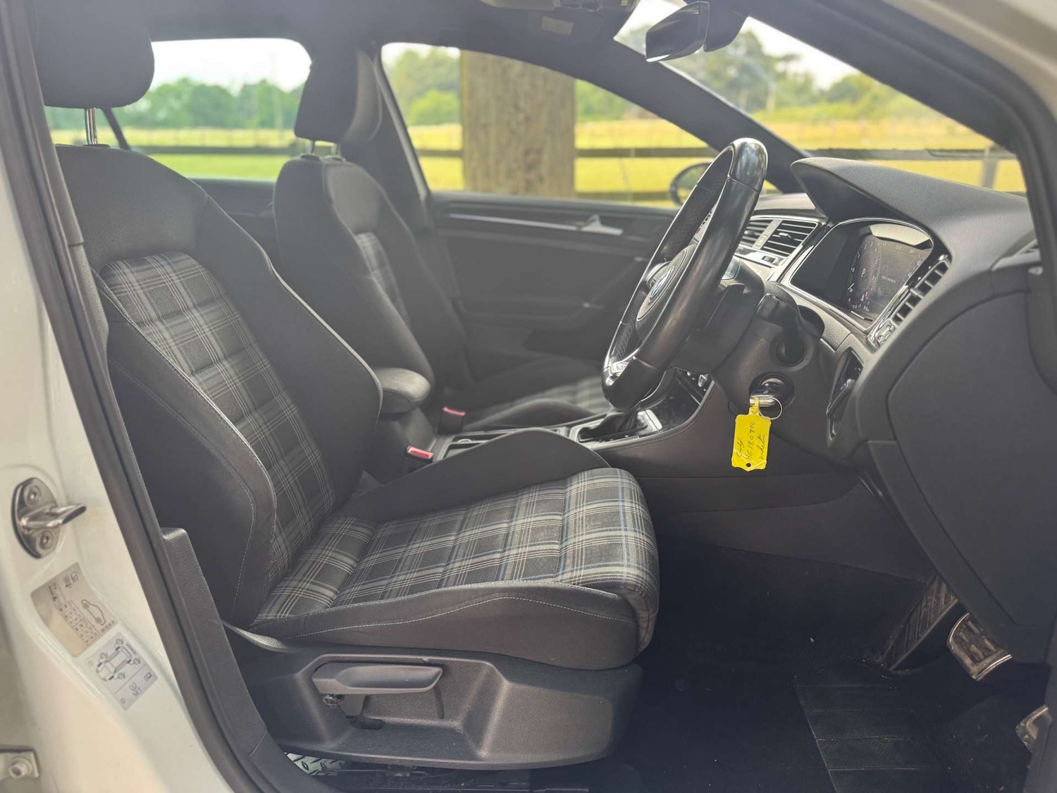 Used Volkswagen Golf 2018 for sale - 76437882: Photo 21