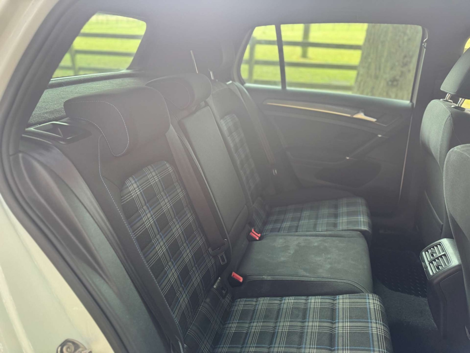 Used Volkswagen Golf 2018 for sale - 76437882: Photo 26