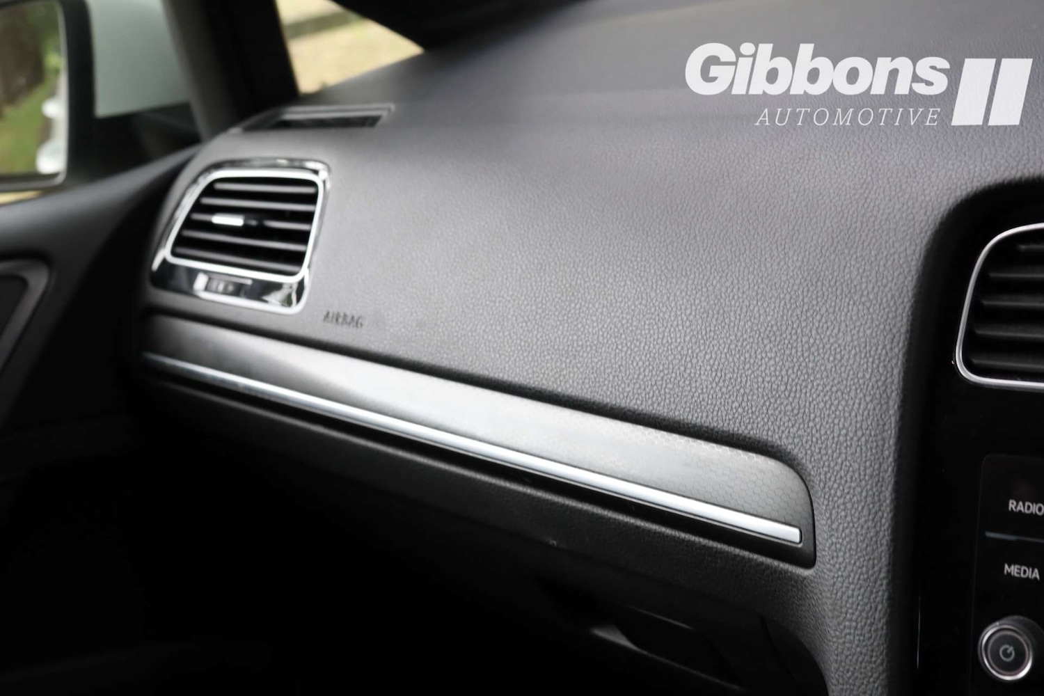 Used Volkswagen Golf 2018 for sale - 76437882: Photo 30