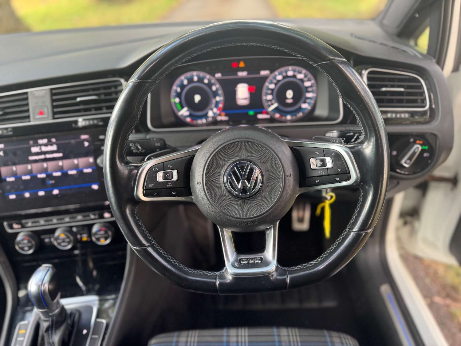 Used Volkswagen Golf 2018 for sale - 76437882: Photo 42