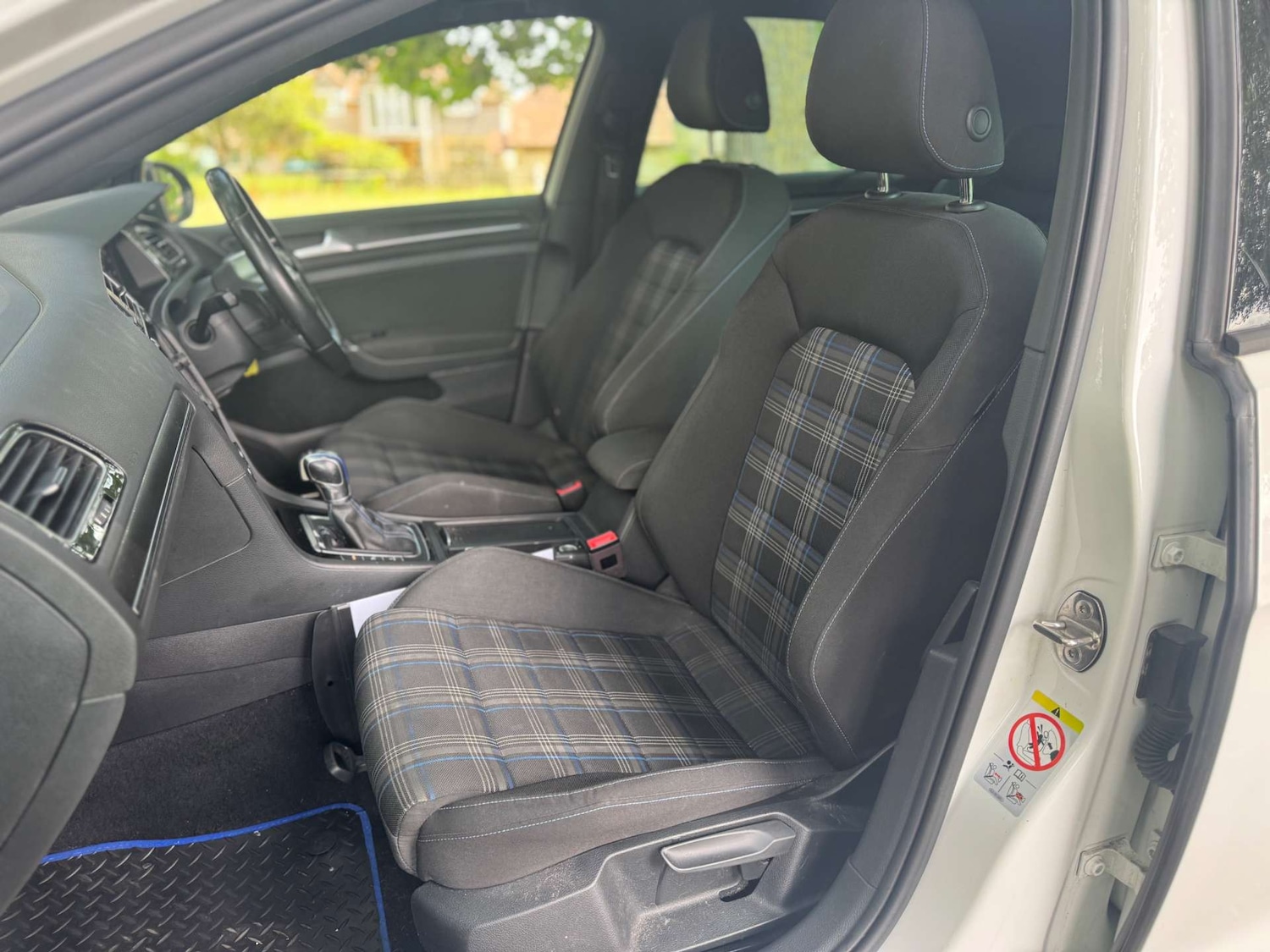 Used Volkswagen Golf 2018 for sale - 76437882: Photo 43