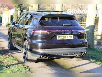 Used Porsche Cayenne 2020 for sale - 77655654: Photo