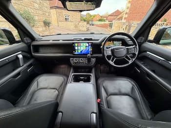 Used Land Rover Defender 2024 for sale - 79675860: Photo
