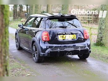 Used MINI Hatch 2022 for sale - 77529422: Photo