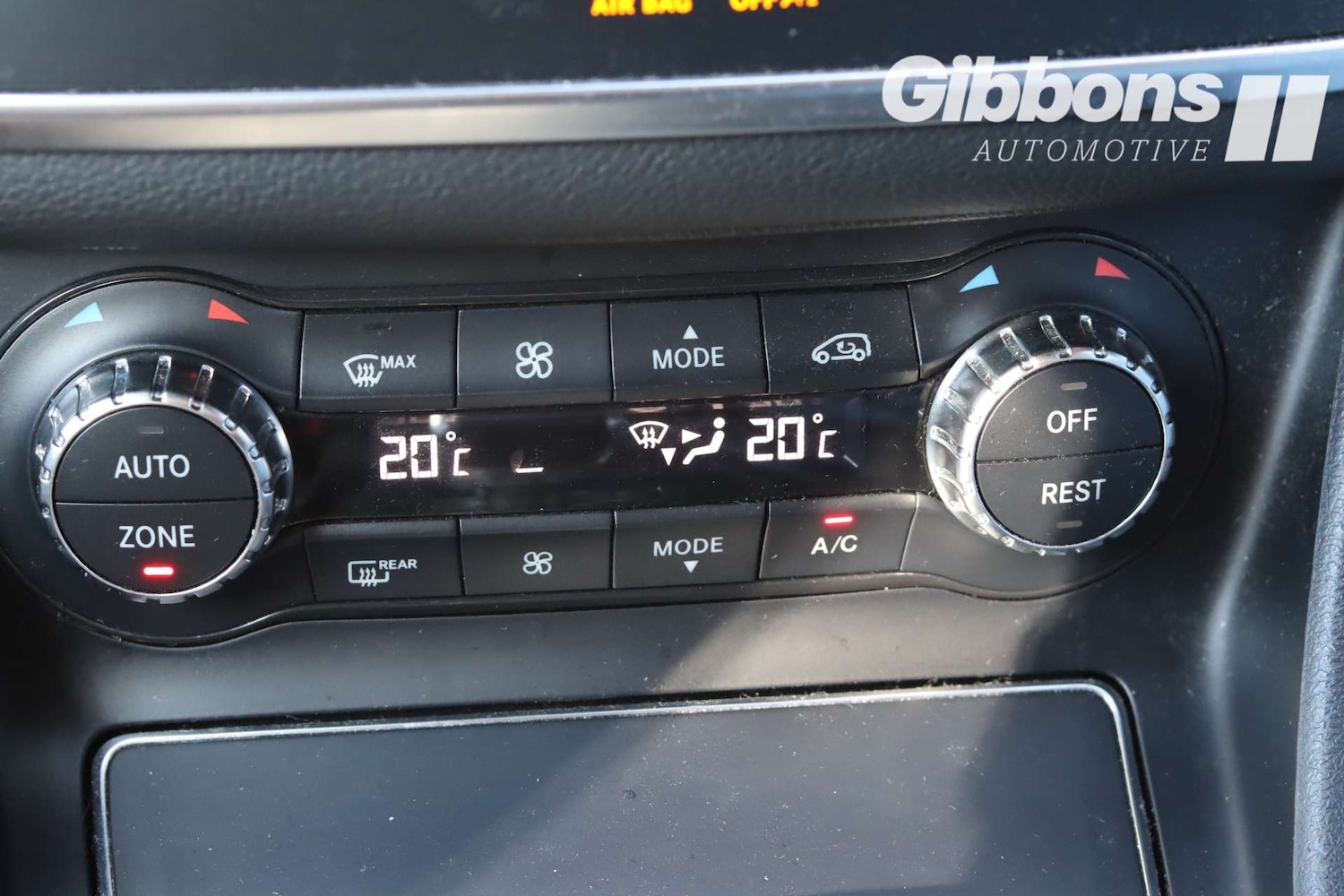 Used Mercedes-Benz CLA 2017 for sale - 77945421: Photo 31