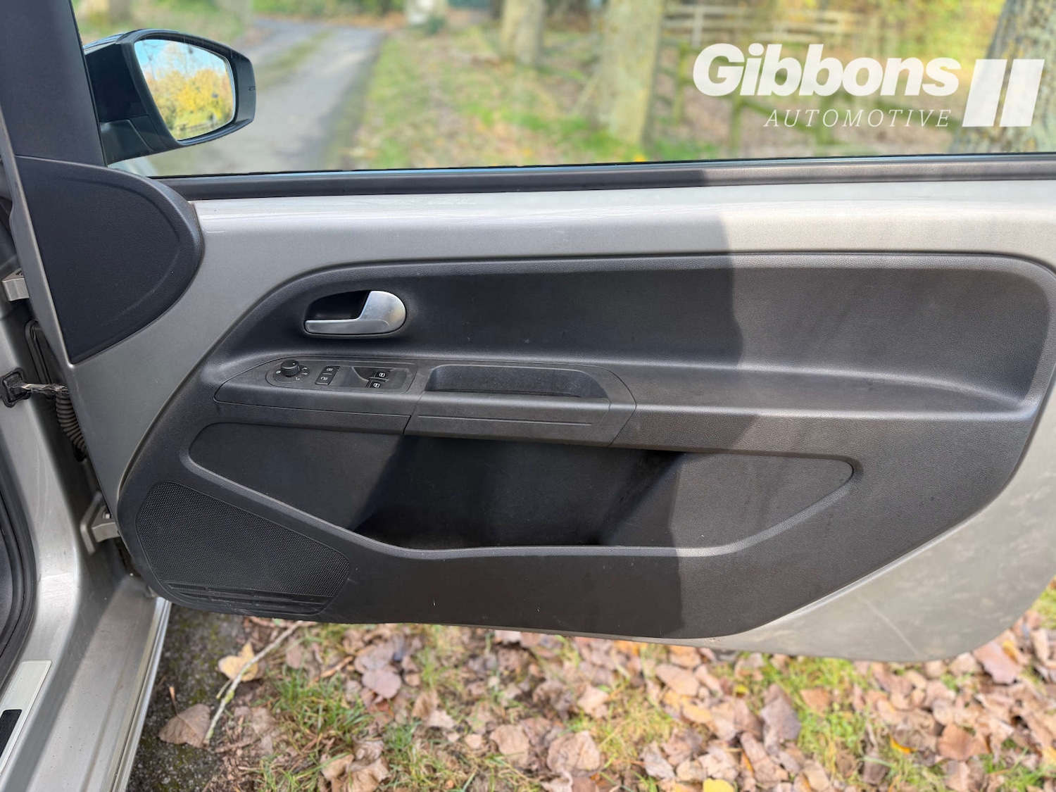 Used Volkswagen up! 2019 for sale - 76530920: Photo 31