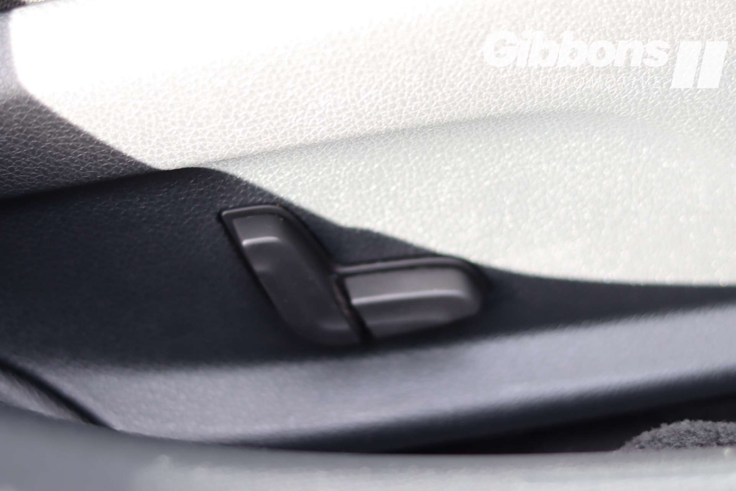 Used Mercedes-Benz C Class 2015 for sale - 76481446: Photo 32