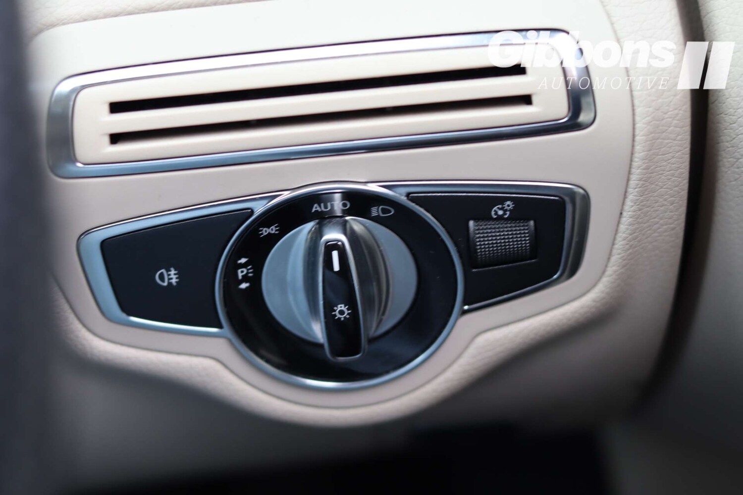 Used Mercedes-Benz C Class 2015 for sale - 78094521: Photo 26