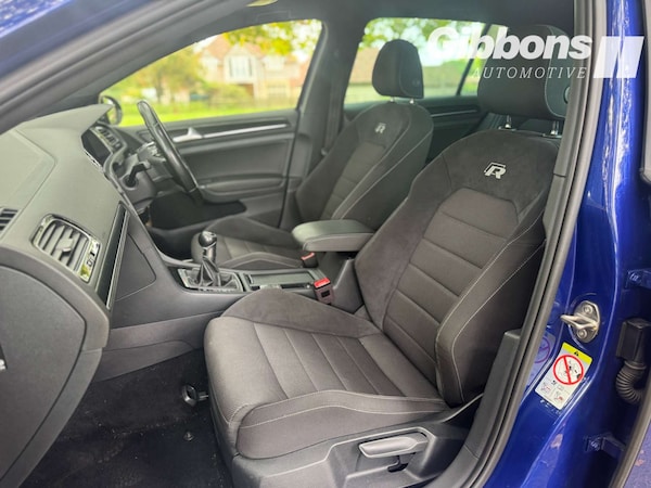 Used Volkswagen Golf 2017 for sale - 76159784: Photo 50