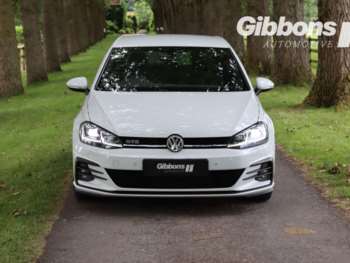 Used Volkswagen Golf 2017 for sale - 75024888: Photo