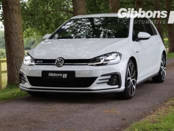 Used Volkswagen Golf 2017 for sale - 75024888: Photo