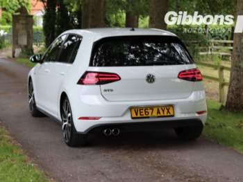 Used Volkswagen Golf 2017 for sale - 75024888: Photo