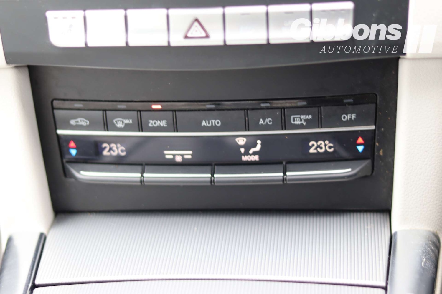 Used Mercedes-Benz E Class 2015 for sale - 78111370: Photo 51