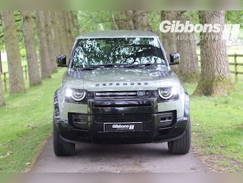 Used Land Rover Defender 2021 for sale - 78606753: Photo