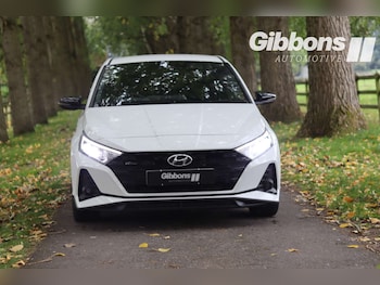 Used Hyundai i20 2023 for sale - 76097150: Photo 2