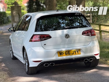 Used Volkswagen Golf 2016 for sale - 79239995: Photo