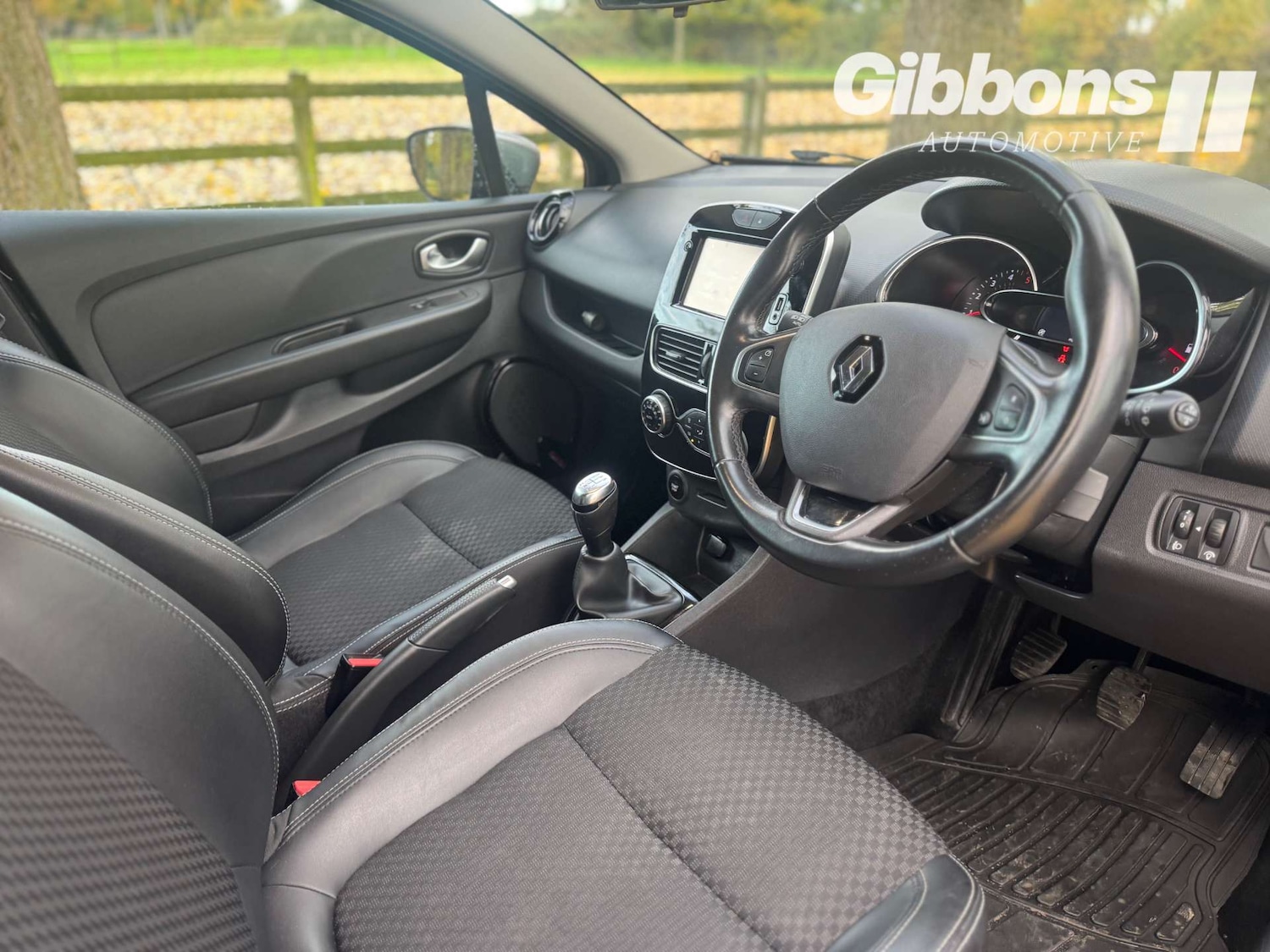 Used Renault Clio 2018 for sale - 76356044: Photo 14